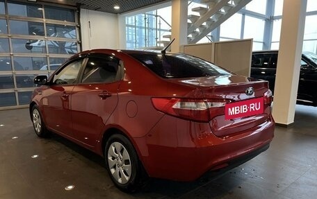 KIA Rio III рестайлинг, 2014 год, 825 000 рублей, 5 фотография
