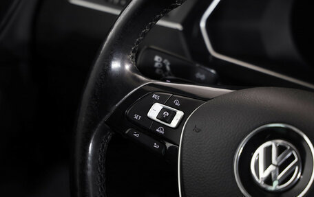 Volkswagen Tiguan II, 2017 год, 2 799 000 рублей, 11 фотография