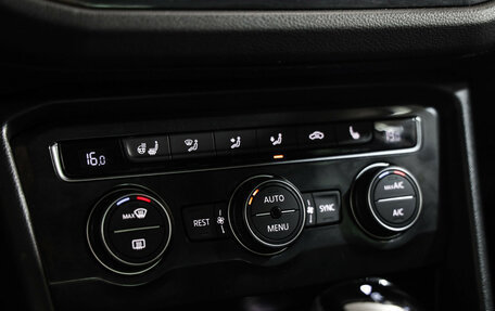 Volkswagen Tiguan II, 2017 год, 2 799 000 рублей, 16 фотография