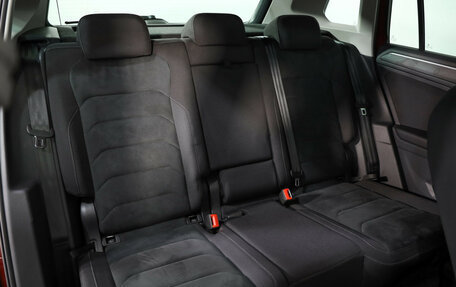 Volkswagen Tiguan II, 2017 год, 2 799 000 рублей, 24 фотография