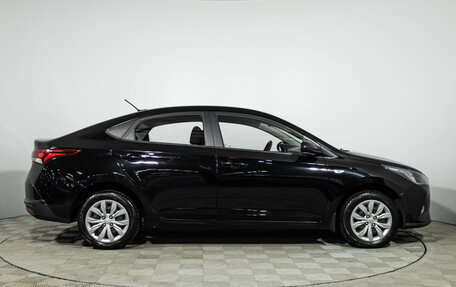 Hyundai Solaris II рестайлинг, 2021 год, 1 399 700 рублей, 4 фотография