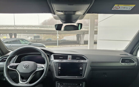 Volkswagen Tiguan II, 2021 год, 3 650 000 рублей, 17 фотография