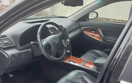 Toyota Camry, 2011 год, 1 575 000 рублей, 7 фотография