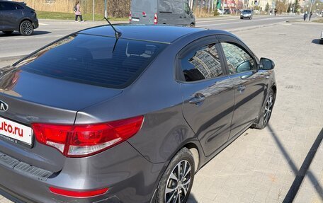 KIA Rio III рестайлинг, 2016 год, 940 000 рублей, 9 фотография