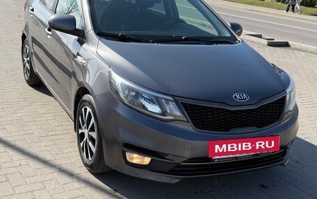 KIA Rio III рестайлинг, 2016 год, 940 000 рублей, 4 фотография