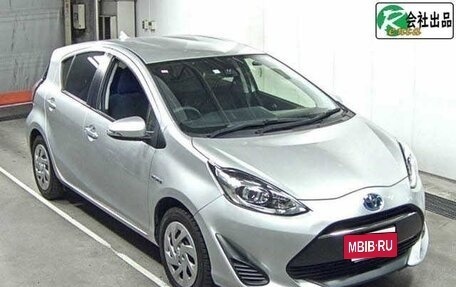 Toyota Aqua I, 2019 год, 1 290 000 рублей, 5 фотография