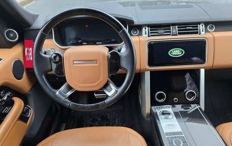 Land Rover Range Rover IV рестайлинг, 2019 год, 7 980 000 рублей, 10 фотография