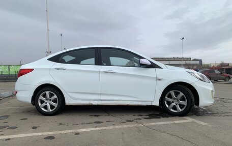 Hyundai Solaris II рестайлинг, 2013 год, 826 000 рублей, 9 фотография