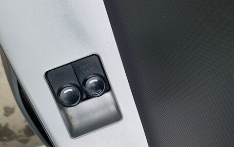 Hyundai Solaris II рестайлинг, 2013 год, 826 000 рублей, 11 фотография