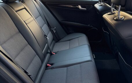 Mercedes-Benz C-Класс, 2012 год, 1 760 000 рублей, 24 фотография