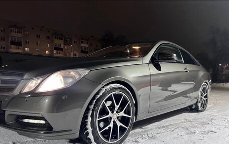 Mercedes-Benz E-Класс, 2012 год, 1 550 000 рублей, 16 фотография