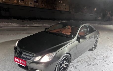 Mercedes-Benz E-Класс, 2012 год, 1 550 000 рублей, 12 фотография