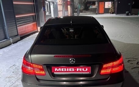 Mercedes-Benz E-Класс, 2012 год, 1 550 000 рублей, 15 фотография