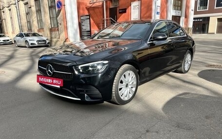 Mercedes-Benz E-Класс, 2021 год, 2 980 000 рублей, 5 фотография