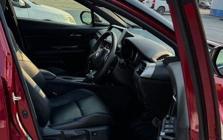 Toyota C-HR I рестайлинг, 2019 год, 2 500 000 рублей, 6 фотография