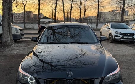 BMW 5 серия, 2008 год, 1 000 000 рублей, 1 фотография