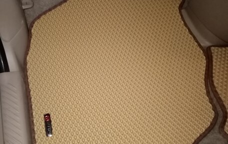 Mazda MPV II, 2004 год, 620 000 рублей, 13 фотография