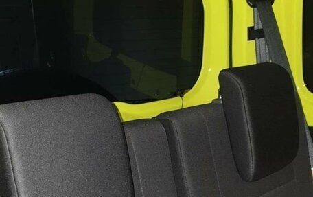 Suzuki Jimny, 2022 год, 1 970 000 рублей, 8 фотография