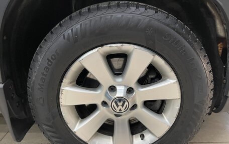 Volkswagen Tiguan I, 2011 год, 700 000 рублей, 21 фотография