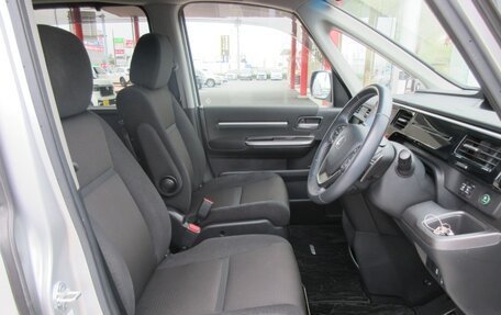 Honda Stepwgn IV, 2020 год, 2 165 000 рублей, 6 фотография