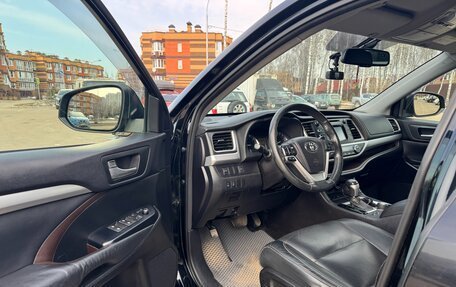 Toyota Highlander III, 2014 год, 2 990 000 рублей, 11 фотография