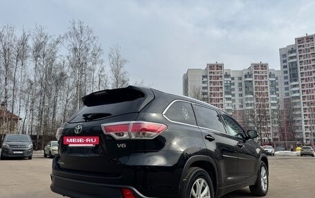 Toyota Highlander III, 2014 год, 2 990 000 рублей, 5 фотография