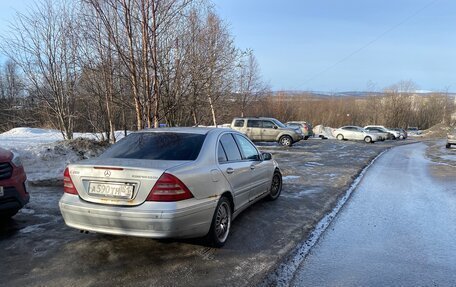Mercedes-Benz C-Класс, 2001 год, 300 000 рублей, 3 фотография