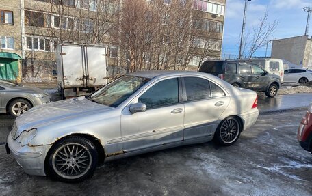 Mercedes-Benz C-Класс, 2001 год, 300 000 рублей, 5 фотография