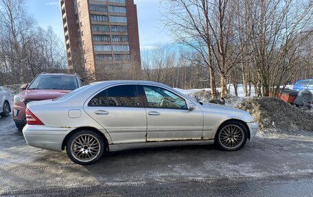 Mercedes-Benz C-Класс, 2001 год, 300 000 рублей, 4 фотография