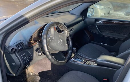 Mercedes-Benz C-Класс, 2001 год, 300 000 рублей, 9 фотография