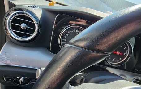 Mercedes-Benz E-Класс, 2018 год, 3 550 000 рублей, 10 фотография