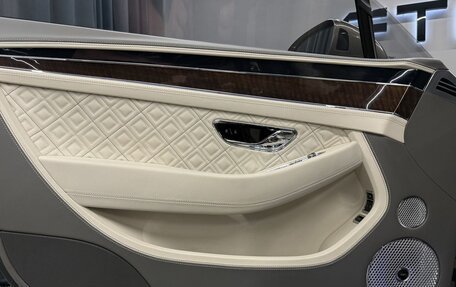 Bentley Continental GT III, 2018 год, 13 000 000 рублей, 13 фотография