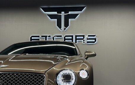 Bentley Continental GT III, 2018 год, 13 000 000 рублей, 9 фотография