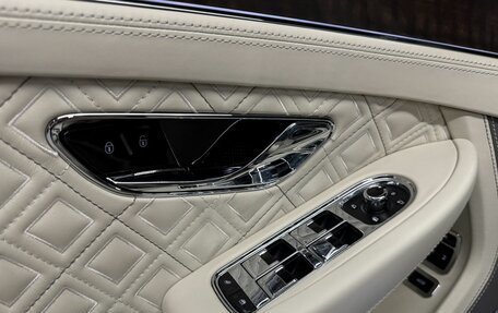 Bentley Continental GT III, 2018 год, 13 000 000 рублей, 14 фотография