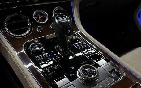 Bentley Continental GT III, 2018 год, 13 000 000 рублей, 27 фотография