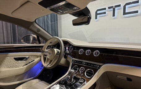 Bentley Continental GT III, 2018 год, 13 000 000 рублей, 31 фотография