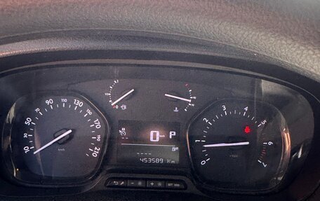 Citroen SpaceTourer I, 2017 год, 1 750 000 рублей, 5 фотография