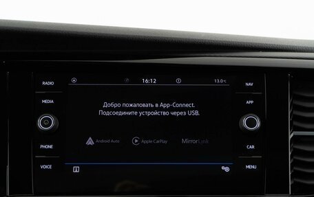 Volkswagen Multivan T6 рестайлинг, 2021 год, 8 599 050 рублей, 25 фотография