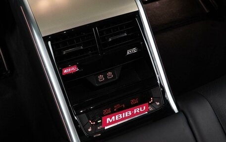 BMW 8 серия, 2020 год, 21 фотография