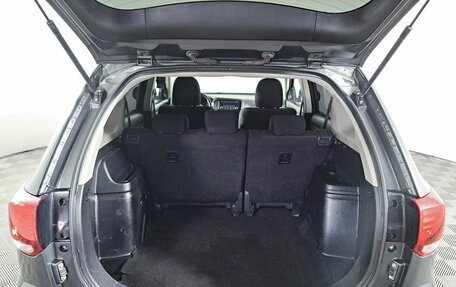 Mitsubishi Outlander III рестайлинг 3, 2016 год, 1 690 000 рублей, 12 фотография