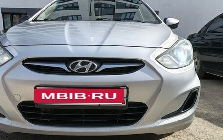 Hyundai Solaris II рестайлинг, 2011 год, 700 000 рублей, 9 фотография