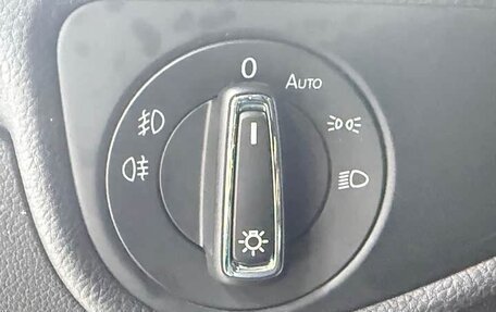 Volkswagen Touran III, 2022 год, 2 370 000 рублей, 13 фотография