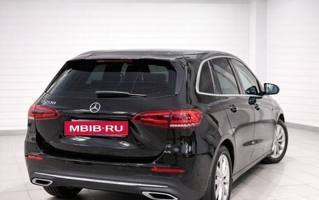 Mercedes-Benz B-Класс, 2019 год, 3 050 000 рублей, 3 фотография