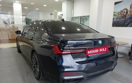 BMW 7 серия, 2021 год, 7 325 000 рублей, 6 фотография