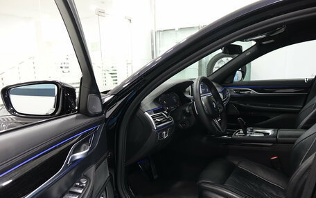 BMW 7 серия, 2021 год, 7 325 000 рублей, 7 фотография