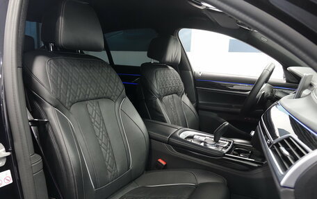 BMW 7 серия, 2021 год, 7 325 000 рублей, 21 фотография