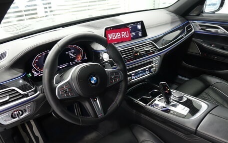 BMW 7 серия, 2021 год, 7 325 000 рублей, 10 фотография