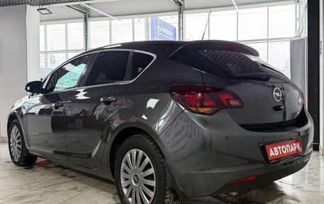 Opel Astra J, 2011 год, 699 000 рублей, 4 фотография