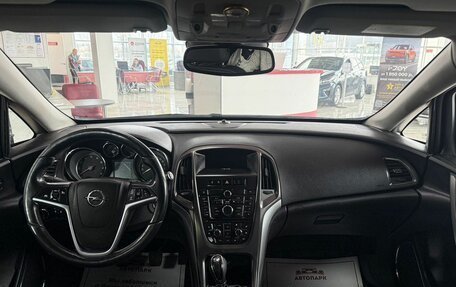 Opel Astra J, 2011 год, 699 000 рублей, 15 фотография