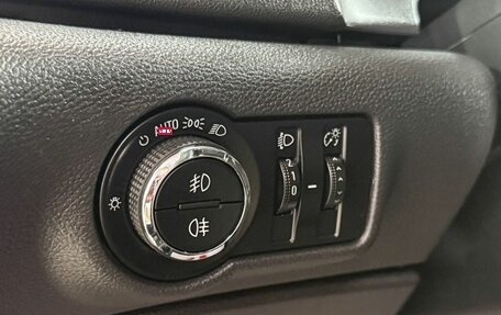 Opel Astra J, 2011 год, 699 000 рублей, 16 фотография